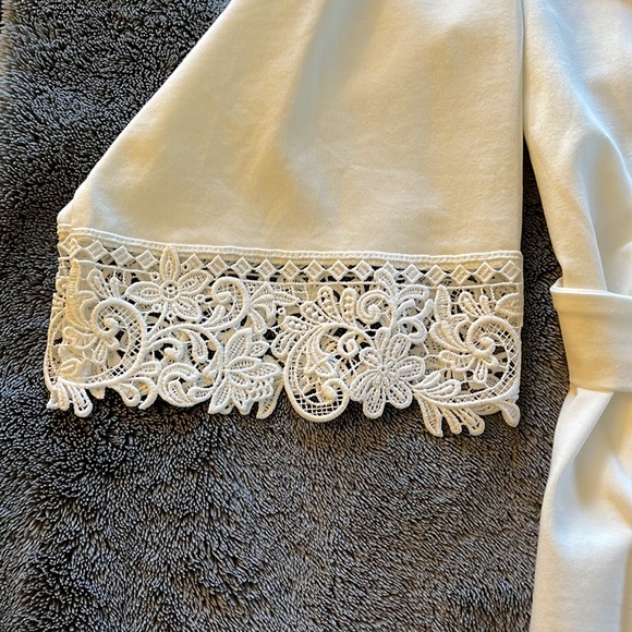 BELLA JERSEY LACE TRIM ROBE by LE ROSE - Picture 7 of 8